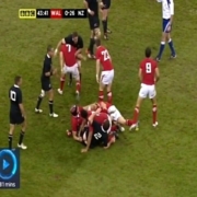 NZ rugger cracks 1